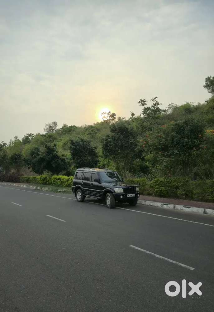 Mahindra Scorpio 2005 Diesel 11195 Km Driven
