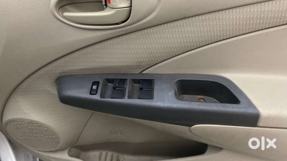 Toyota Etios Liva 2014-2016 G, 2015, Petrol