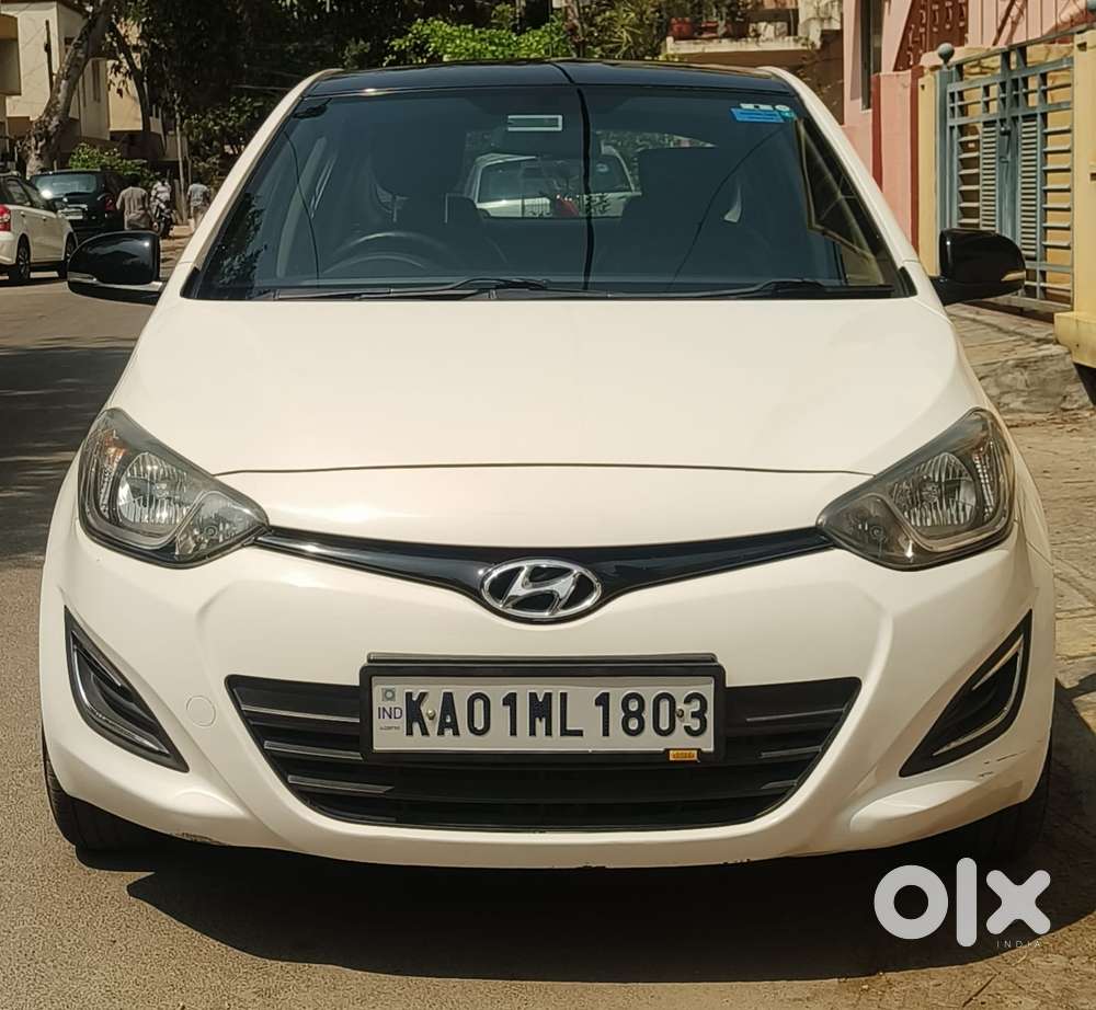 Hyundai I20 2012-2014 Magna Optional 1.2, 2014, Petrol