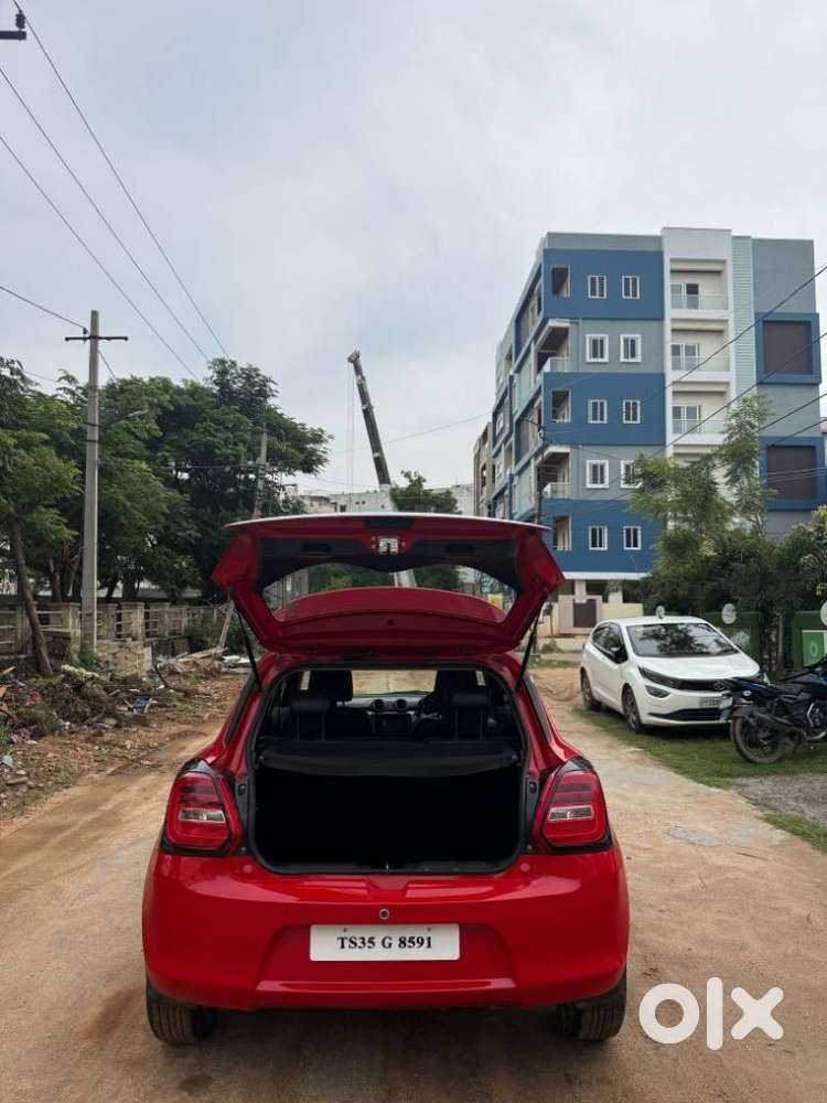 Maruti Suzuki Swift 1.3 Zxi, 2022, Petrol