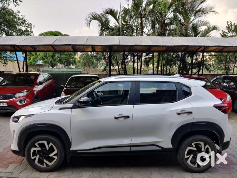 Nissan Magnite 1.0 Xv Turbo Cvt, 2022, Petrol