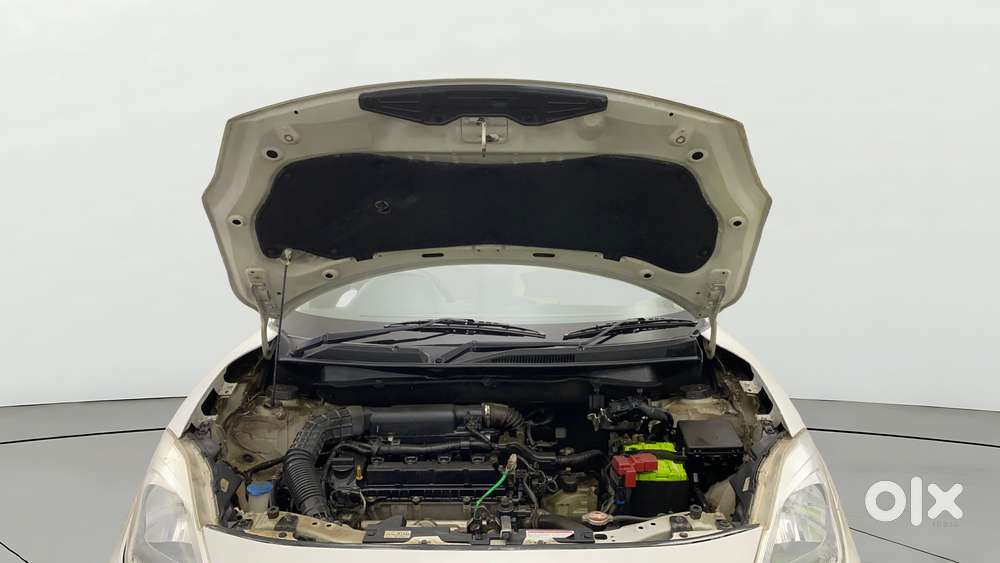 Maruti Suzuki Swift Dzire Amt Zxi, 2020, Petrol