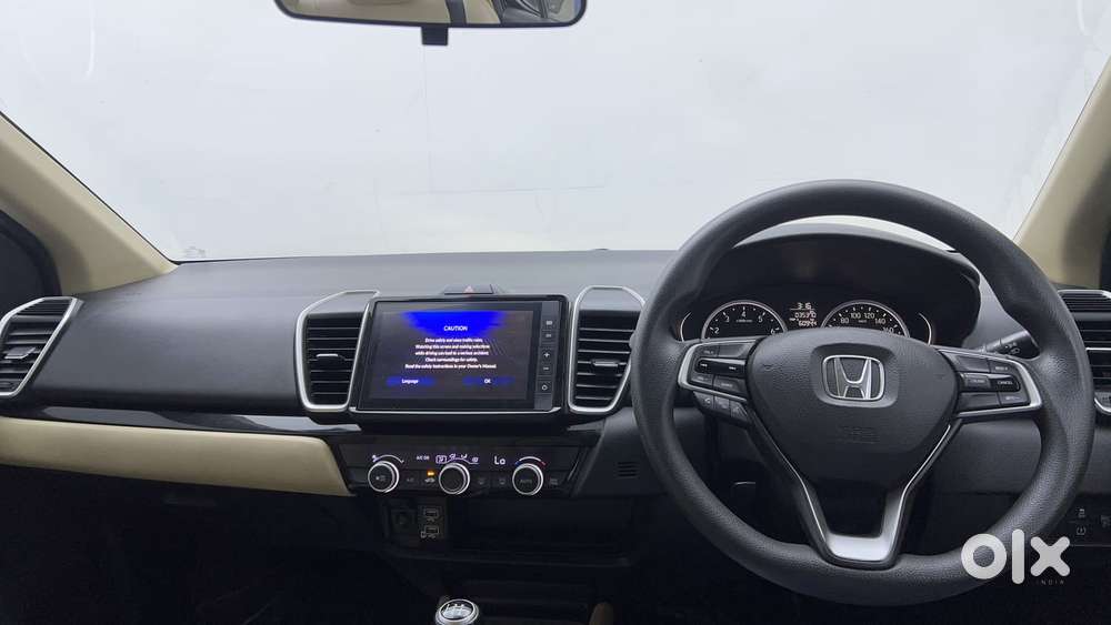 Honda City I-vtec V, 2022, Petrol