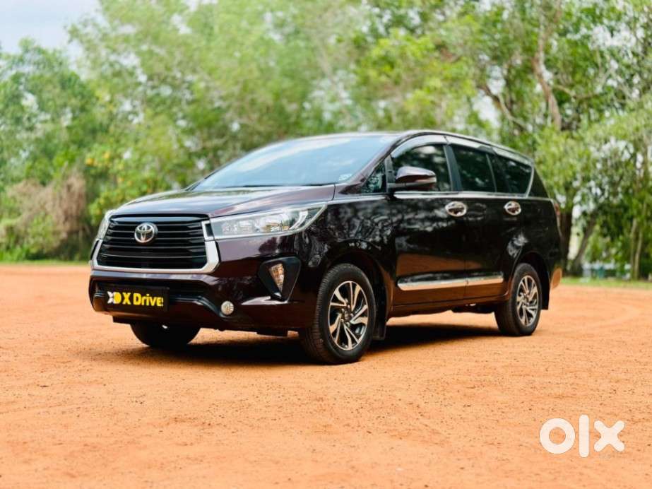 Toyota Innova Crysta [2020-ongoing] 2.4 Gx At 7 Str, 2021, Diesel