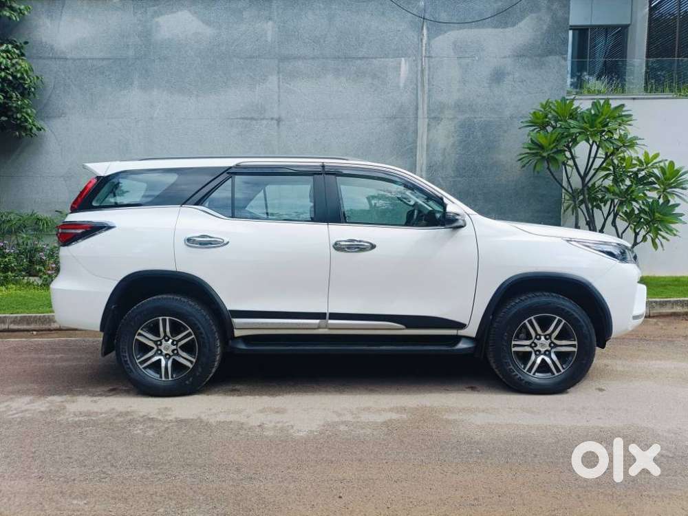 Toyota Fortuner 4x2 At 2.8 Diesel, 2023, Diesel