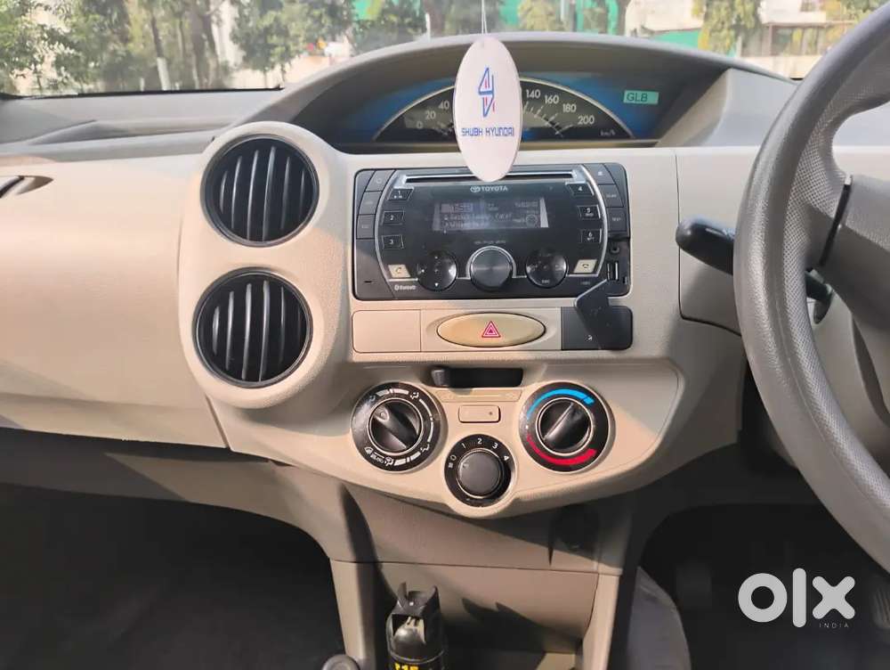 2014 Toyota Etios 1.5 पेट्रोल
