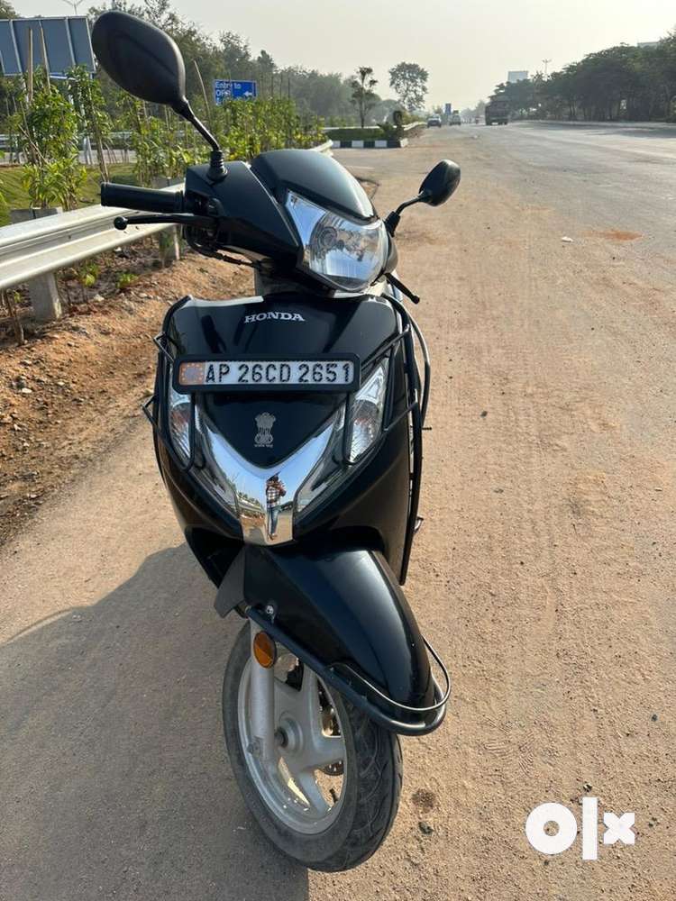 Olx clearance used activa