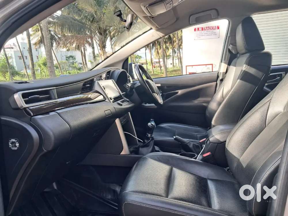 Toyota Innova Crysta 2021 Diesel 140000 Km Driven