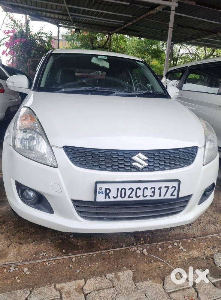 Maruti Suzuki Swift Vxi, 2015, Petrol