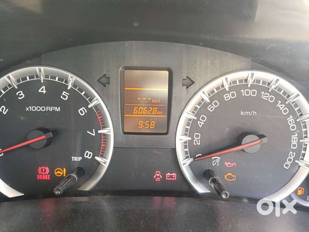 Maruti Suzuki Swift Dzire 1.2 Vxi Bsiv, 2017, Petrol