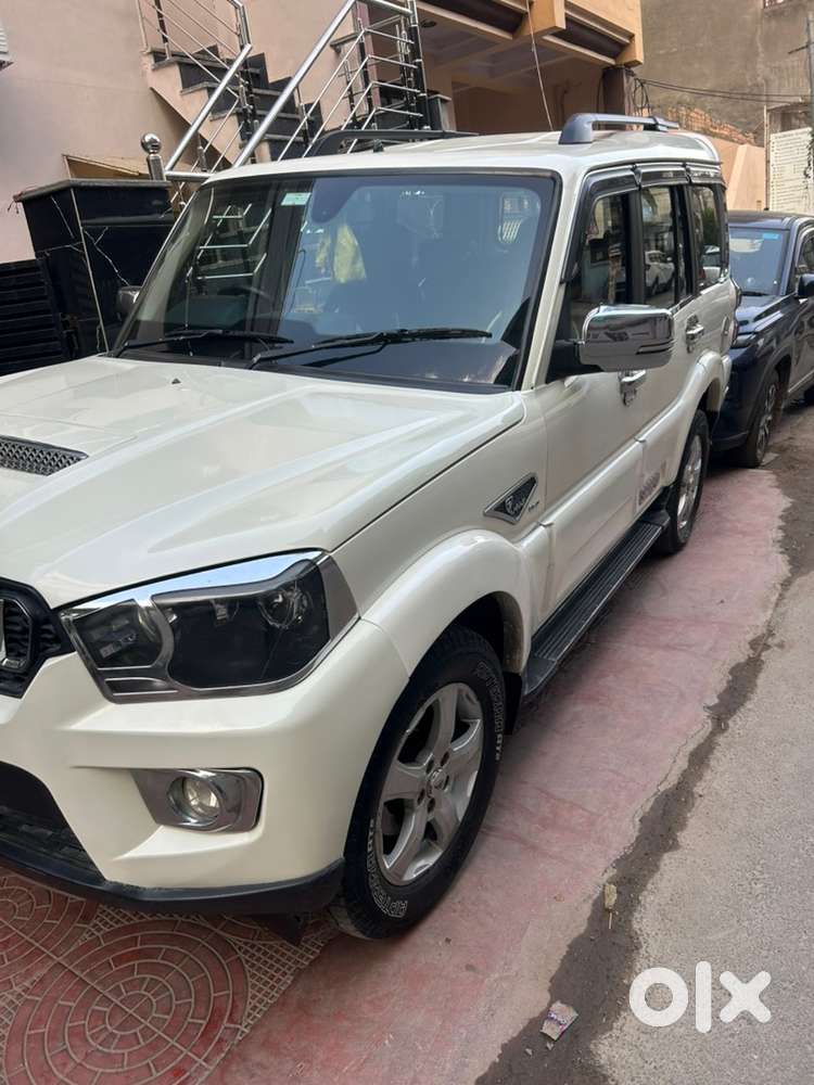 Mahindra Scorpio S11 2018 Diesel Well Maintained