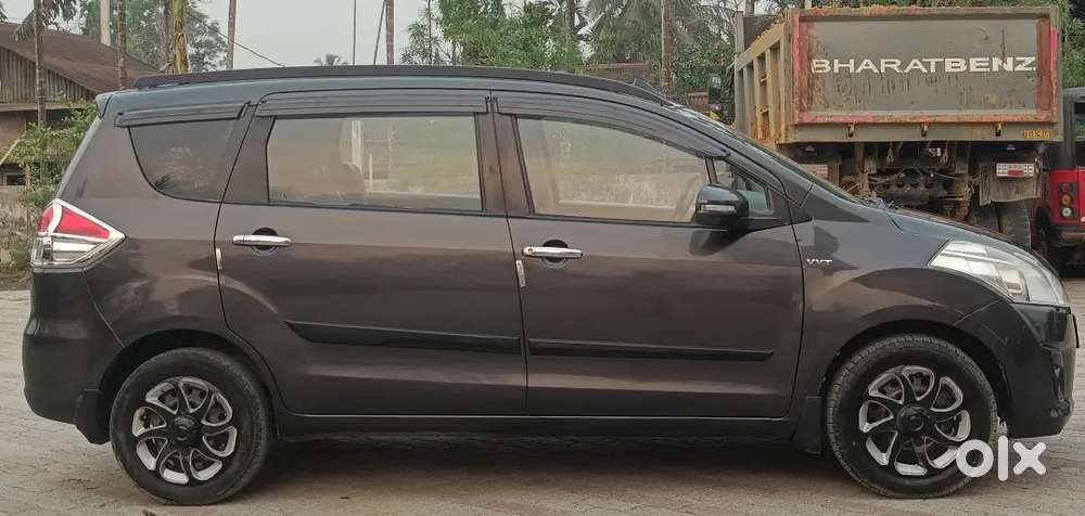 Maruti Ertiga Vxi Petrol