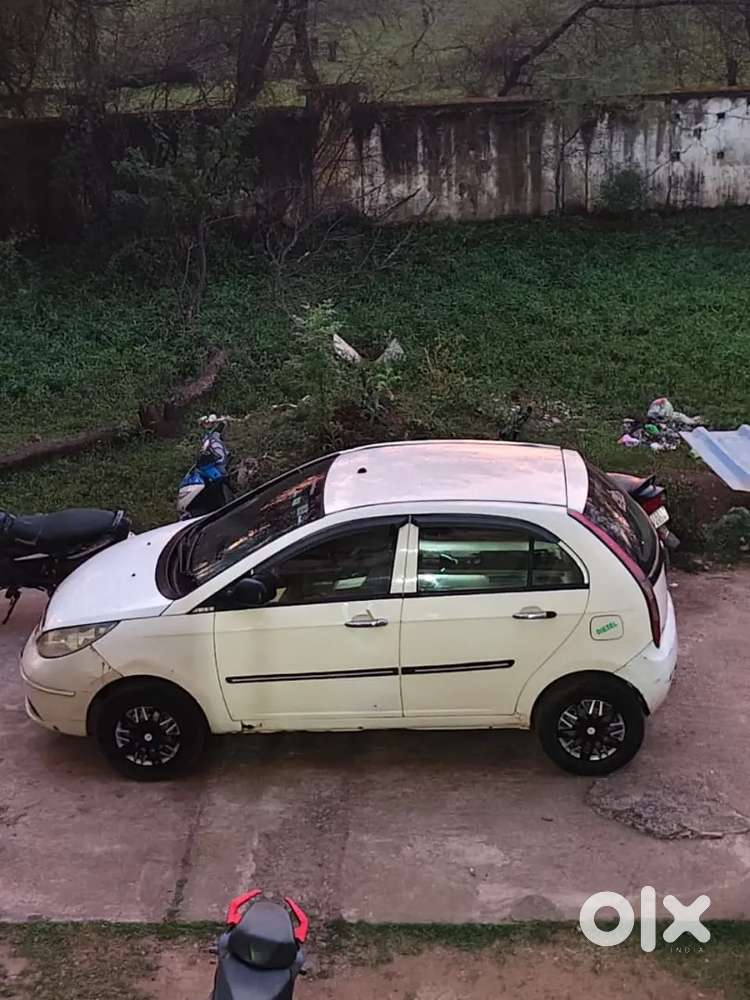 Tata Vista Tech 2013 Petrol Car