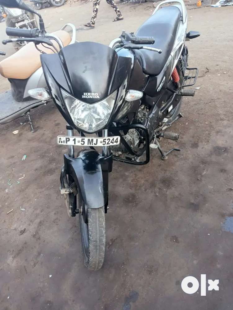 Glamour bike discount second hand olx