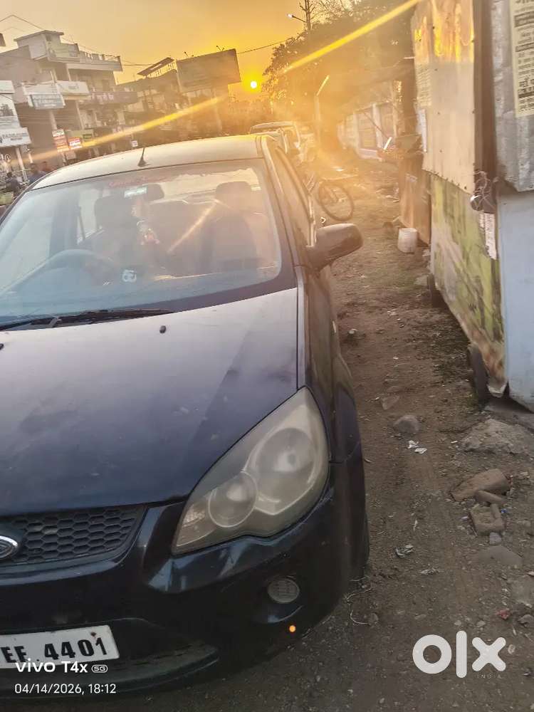 Ford Fiesta 2010 Petrol