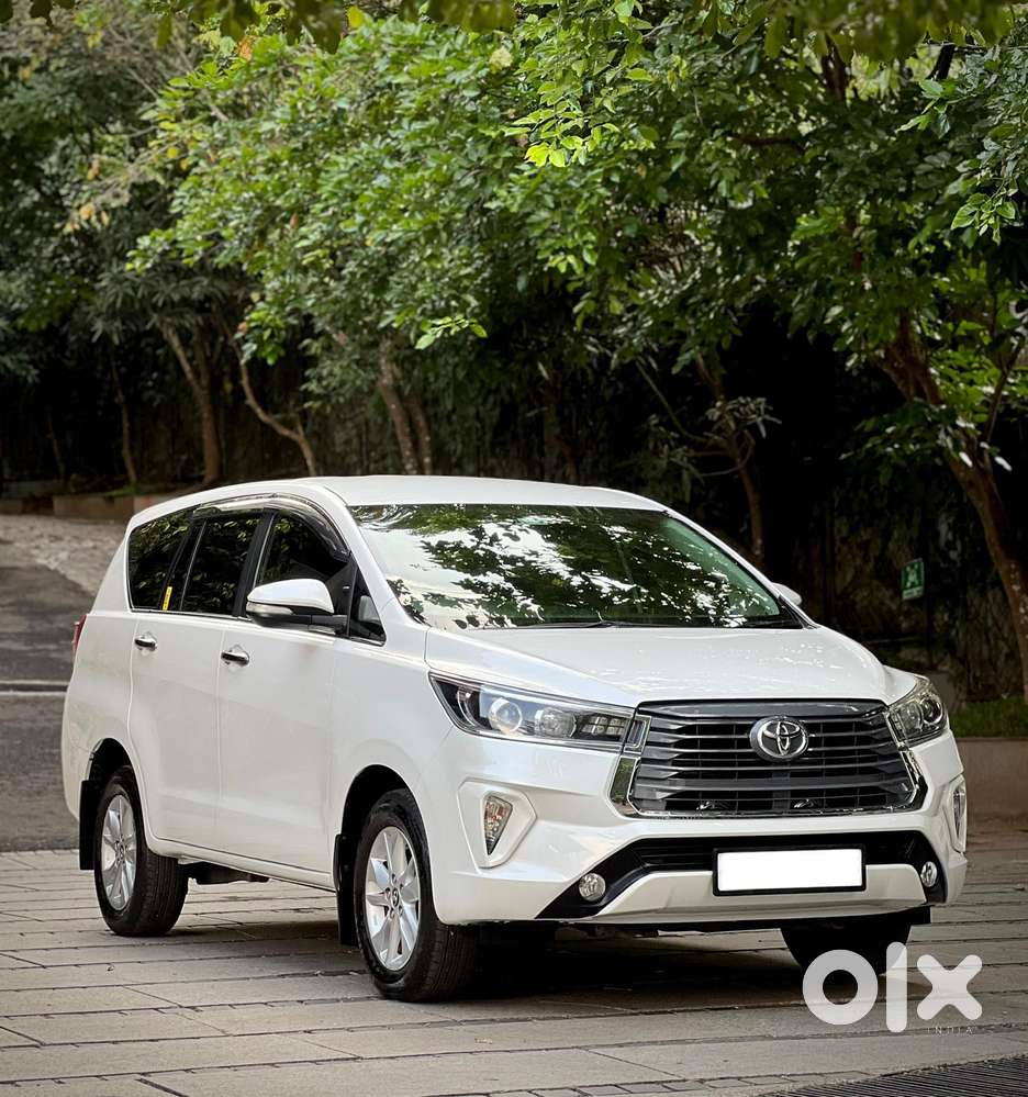 Toyota Innova Crysta