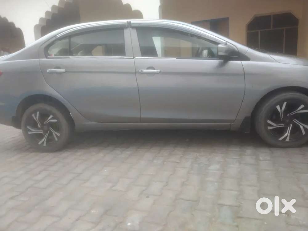 Good Condition Hai Koi Bi Dickat Nahi Hai