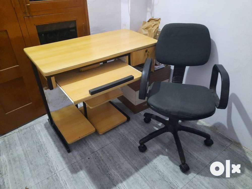 Computer table with chair shop olx