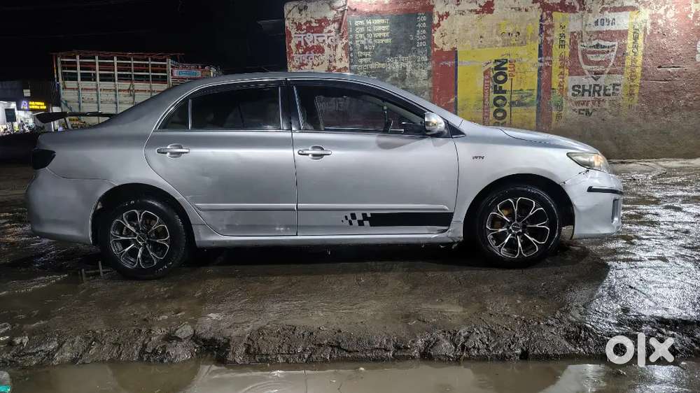 Toyota Corolla Altis 2012 Car