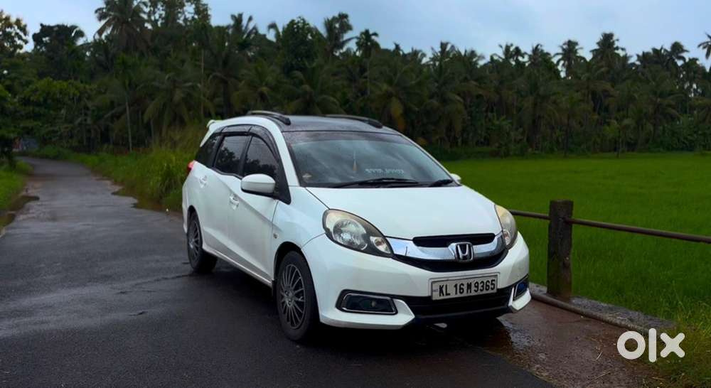 Honda Mobilio Petrol 2014
