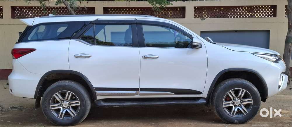 Toyota Fortuner 3.0 4x2 Automatic, 2017, Diesel