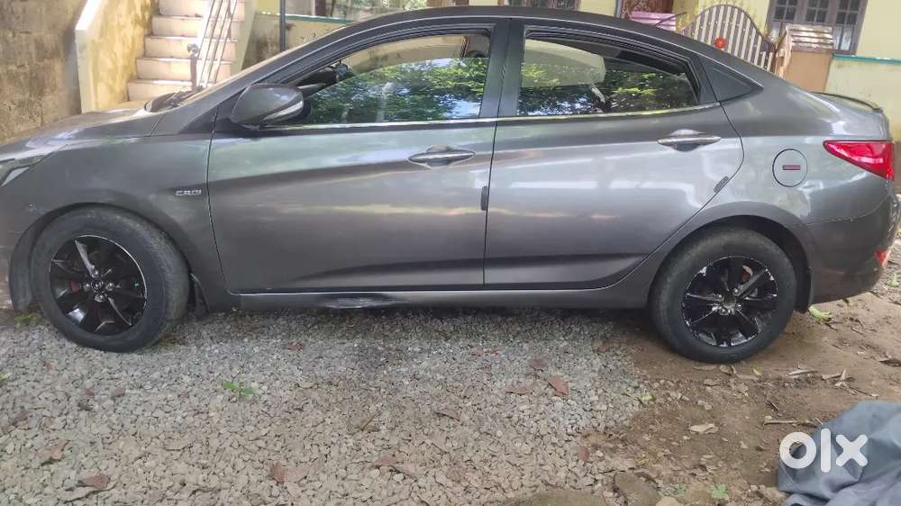 Hyundai Verna Crdi Sx 2012 Car