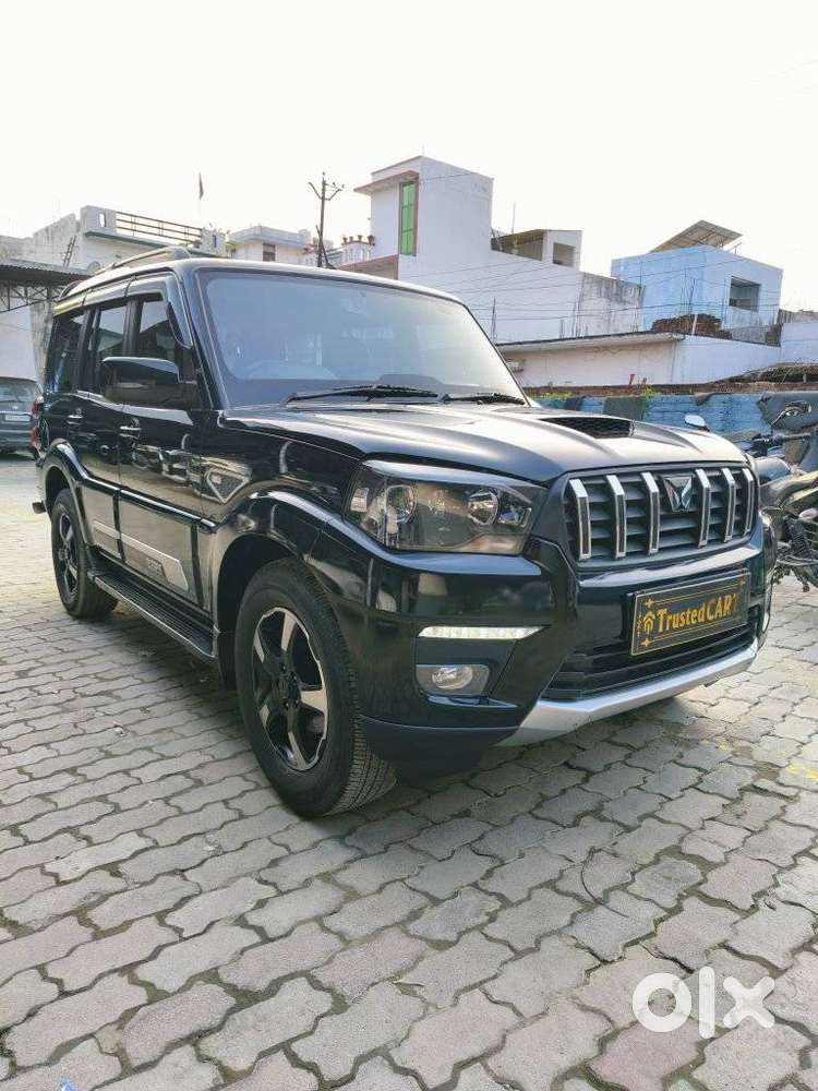 Mahindra Scorpio Classic 2.2 S 11 Mt 7 Str, 2023, Diesel