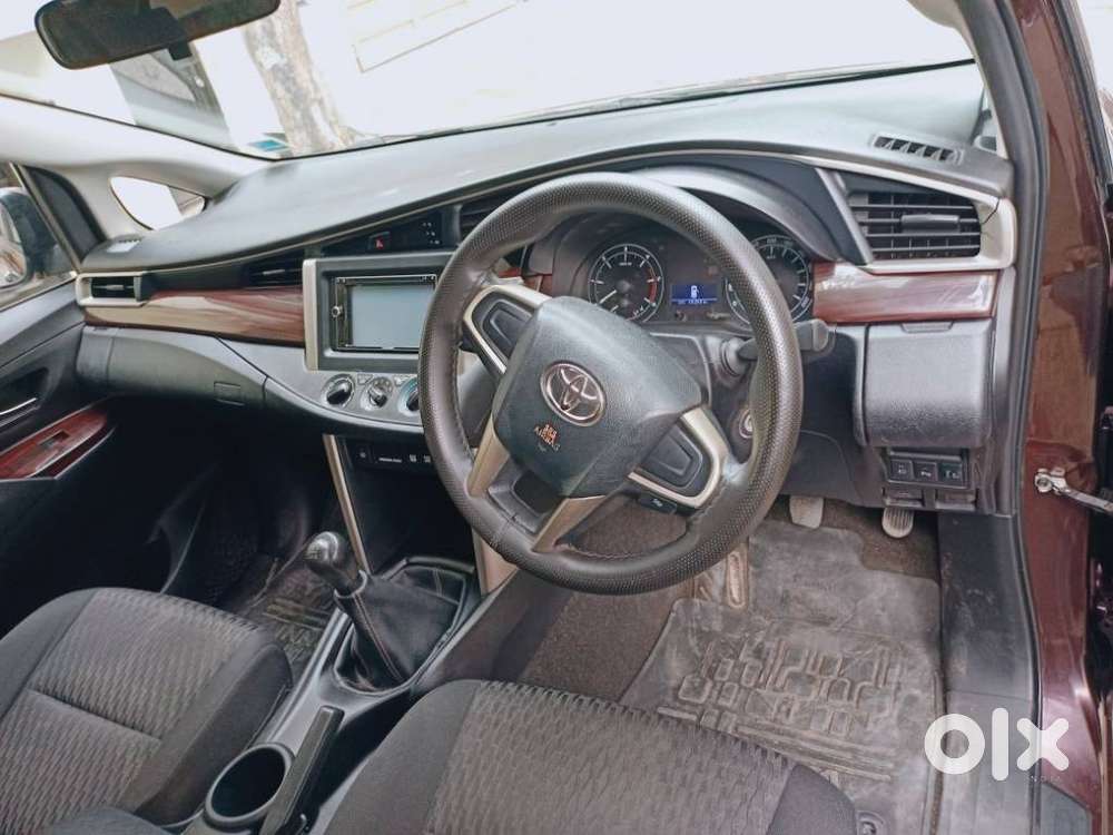 Toyota Innova Crysta 2.4 G Mt, 2018, Diesel