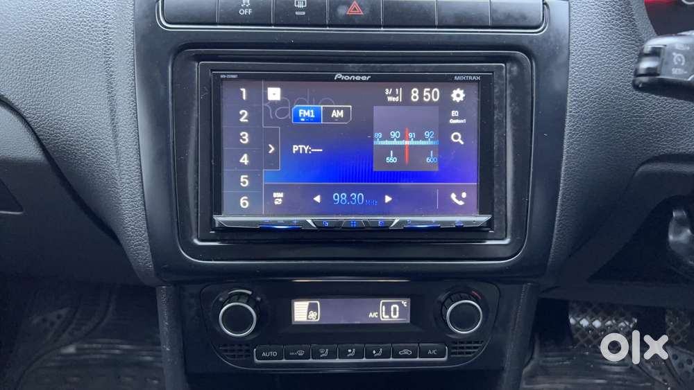Volkswagen Vento 1.2 Tsi Comfortline At, 2017, Petrol