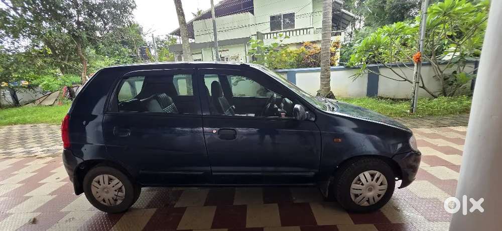 Ac 
Power Stearing 
Sterio
New Front Tyre
Full Maintained Family Used