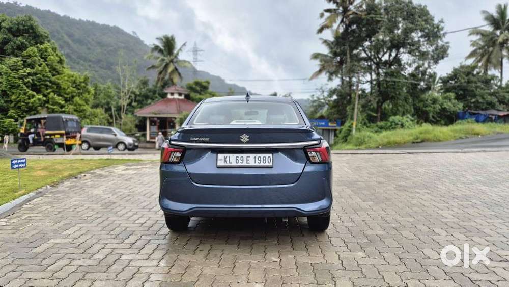 Maruti Suzuki Dzire 1.2 Zxi, 2025, Petrol