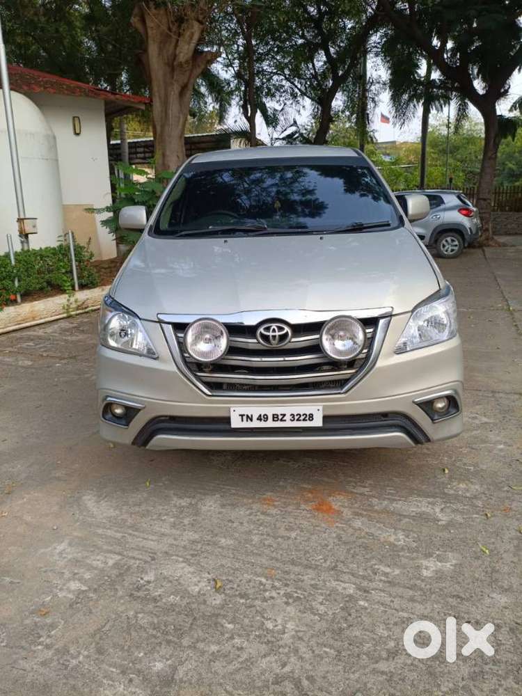 Toyota Innova 2.5 G (diesel) 7 Seater Bs Iv, 2014, Diesel