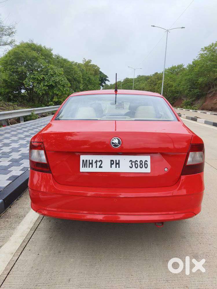 Skoda Rapid Elegance 1.6 Mpfi At, 2017, Petrol