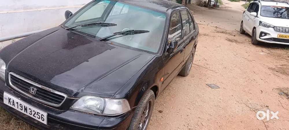 Honda City 1.5 Hybrid 2000