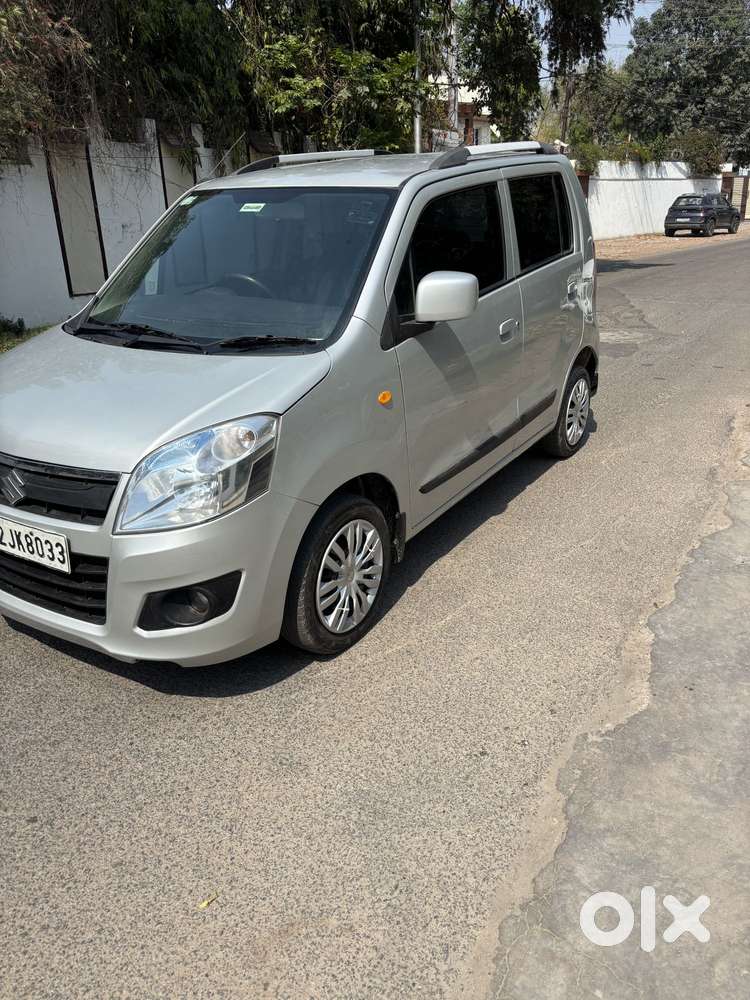 Maruti Suzuki Wagon R Vxi Amt, 2017, Petrol