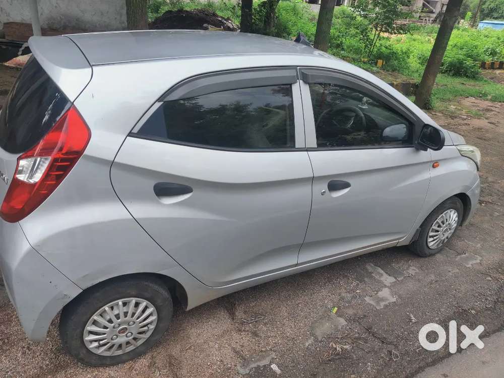 Hyundai Eon 2017 Petrol 65000 Km Driven