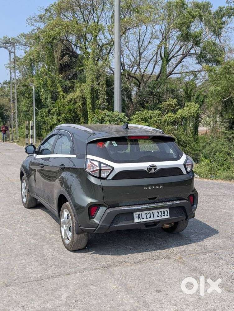Tata Nexon 1.2 Revotron Xma Amt (s), 2022, Petrol
