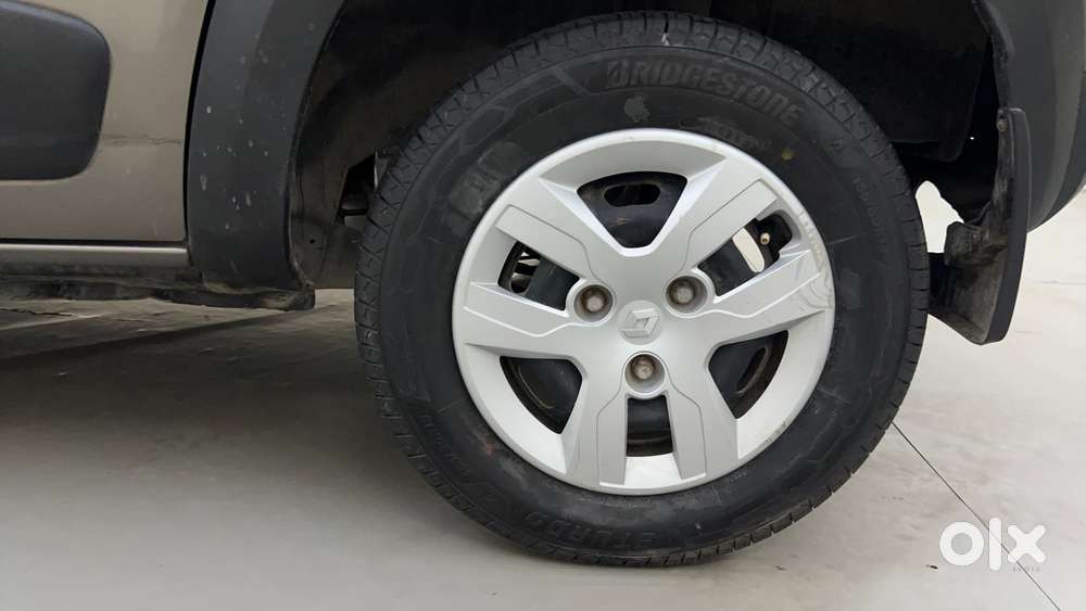 Renault Kwid 1.0 Rxt Sce Special (o), 2019, Petrol