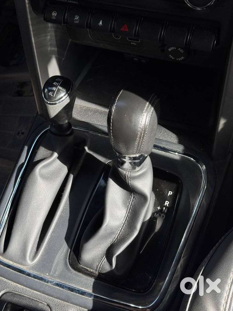 Mahindra Thar Lx 4-str Hard Top At, 2022, Petrol