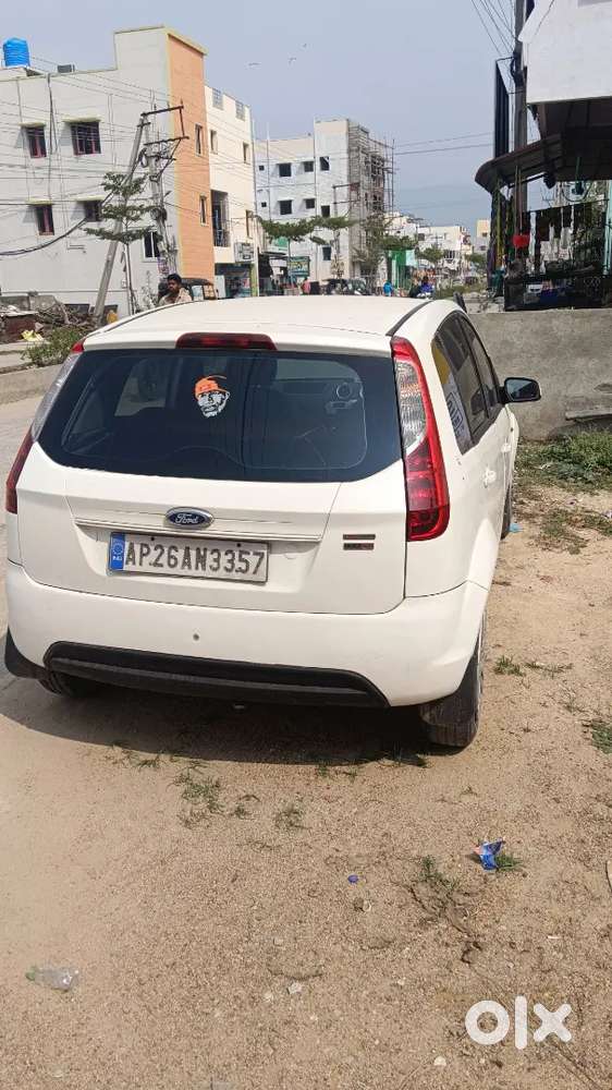 Ford Figo Petrol Exi 2012