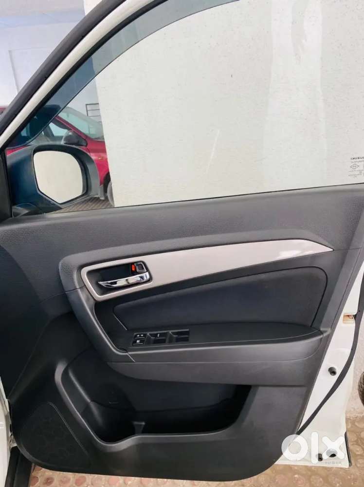Maruti Suzuki Brezza 2017 Diesel Well Maintained