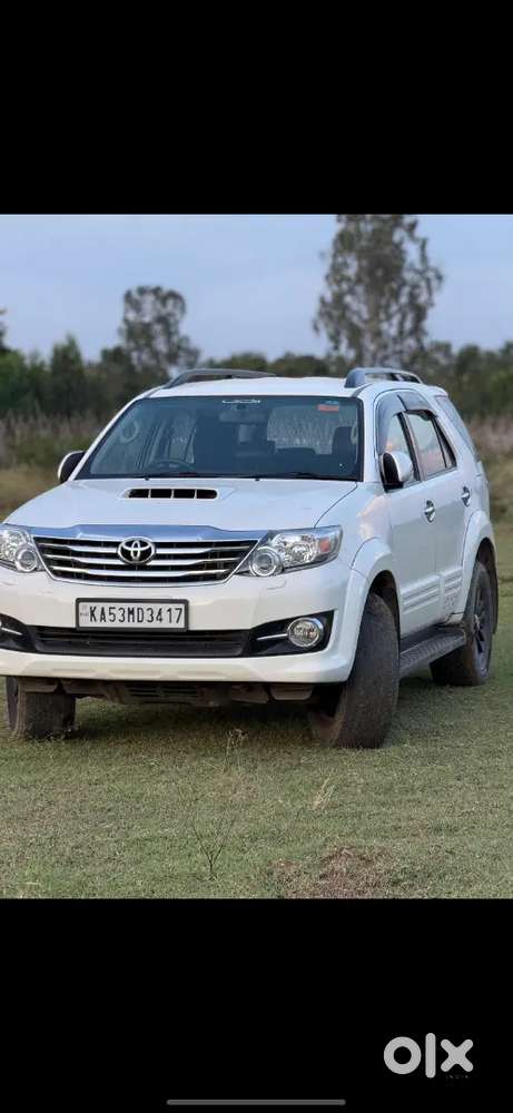 Toyota Fortuner 2016 Diesel 74km Driven Withrecord Showroom Condition