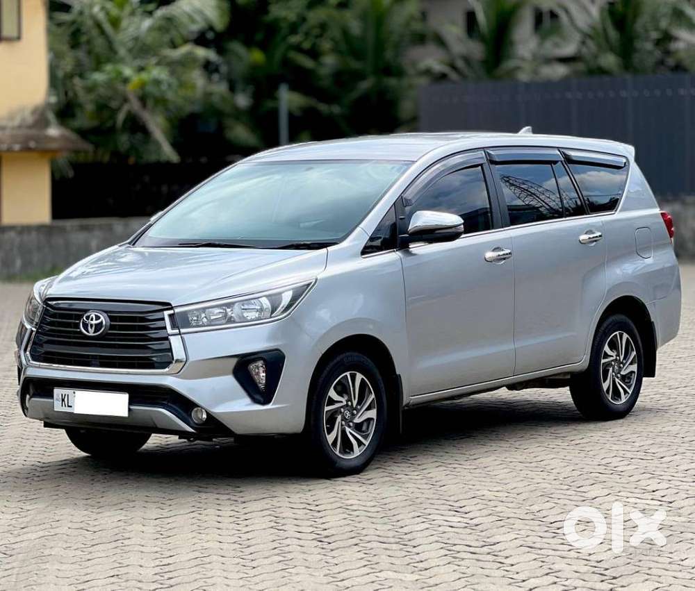 Toyota Innova Crysta 2.4 Gx Limited Edition 7 Str, 2022, Diesel