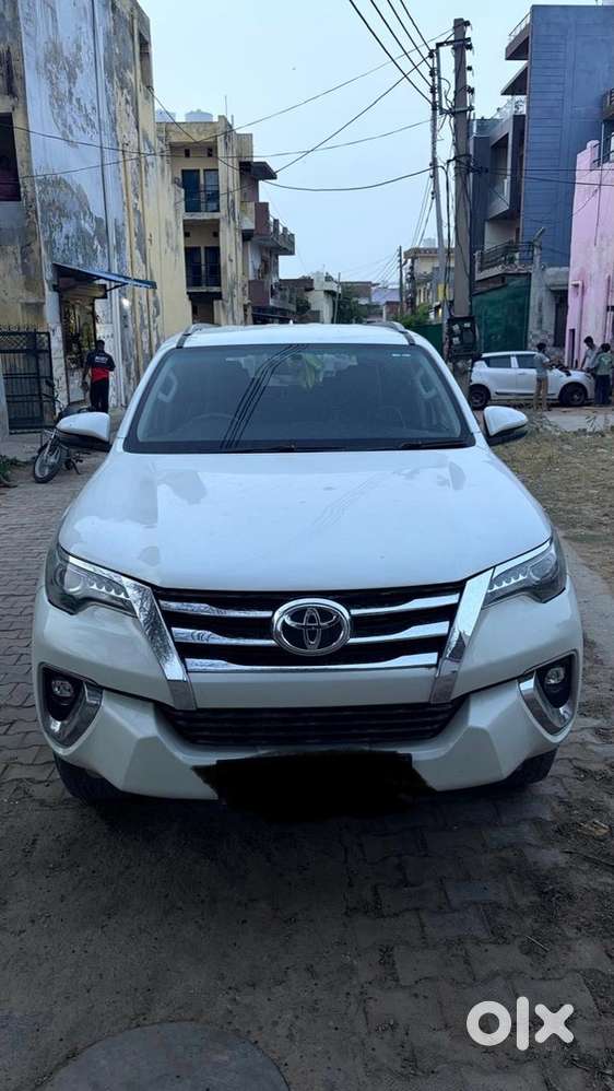 Toyota Fortuner Diesel 2018