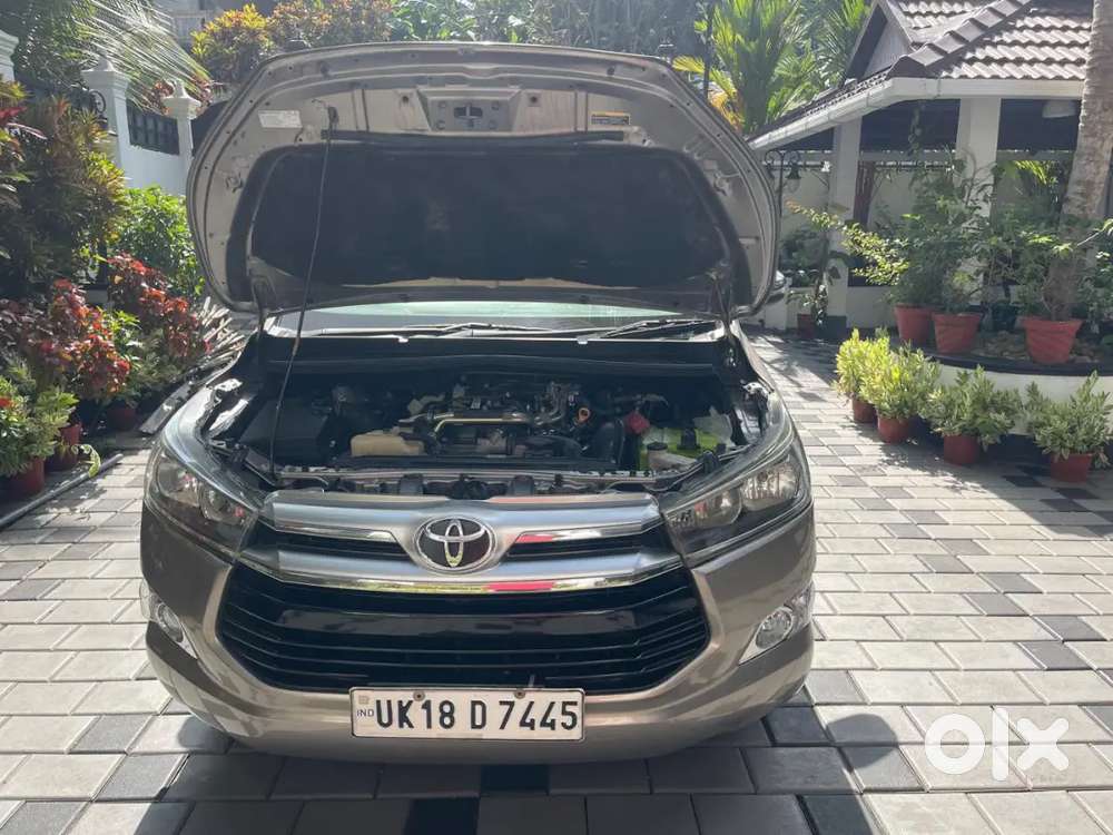 Toyota Innova Crysta 2017 Vx Mt