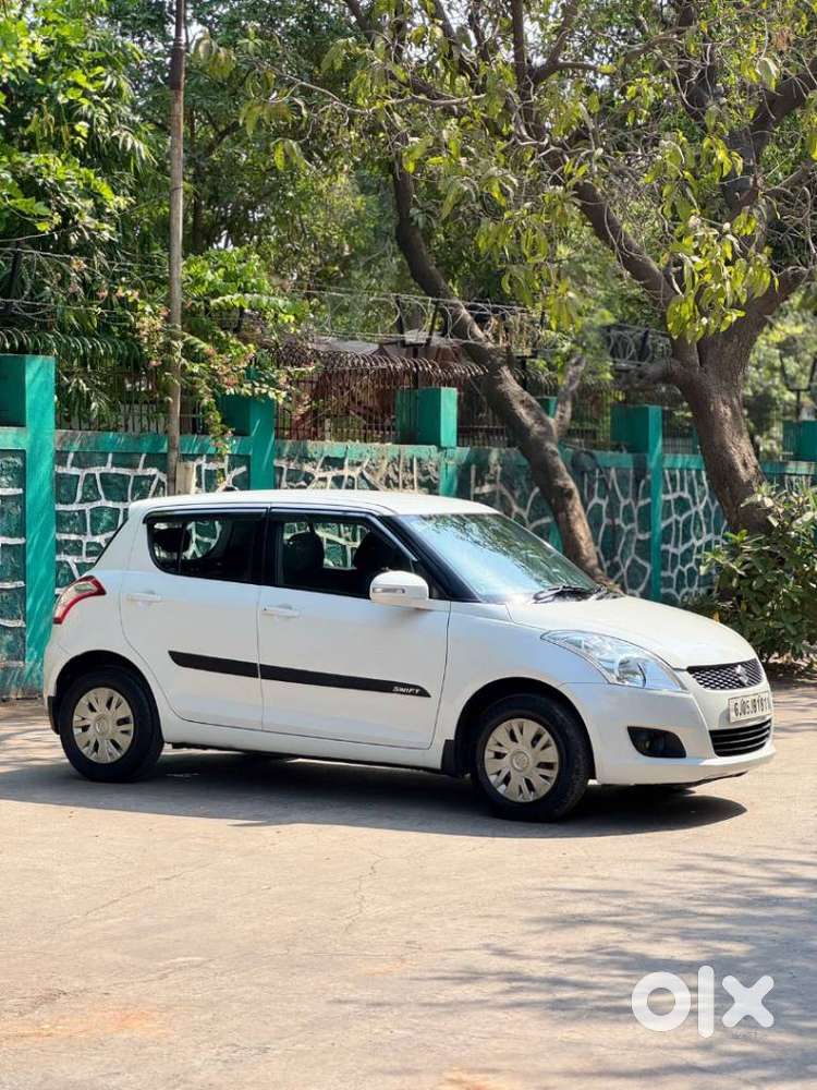 Maruti Suzuki Swift, 2012, Petrol