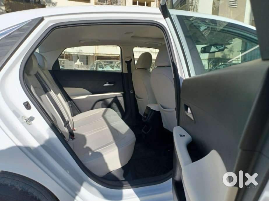 Hyundai Verna 1.5 Sx Vtvt, 2024, Petrol