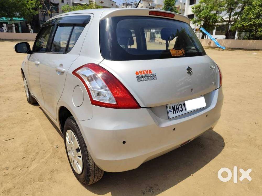 Maruti Suzuki Swift Vxi Abs Bsiv, 2014, Petrol