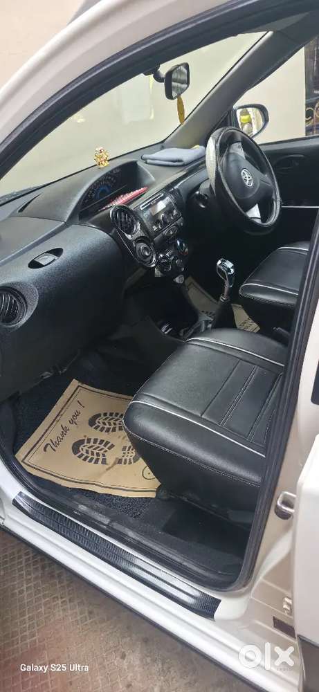 Toyota Etios Cross 2016