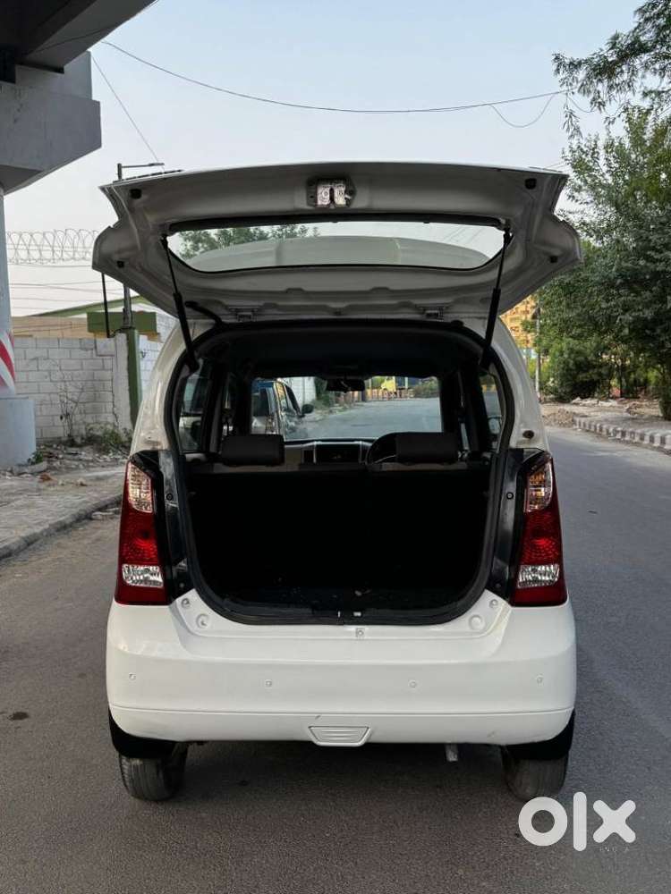 Maruti Suzuki Wagon R Lxi 1.0, 2015, Petrol